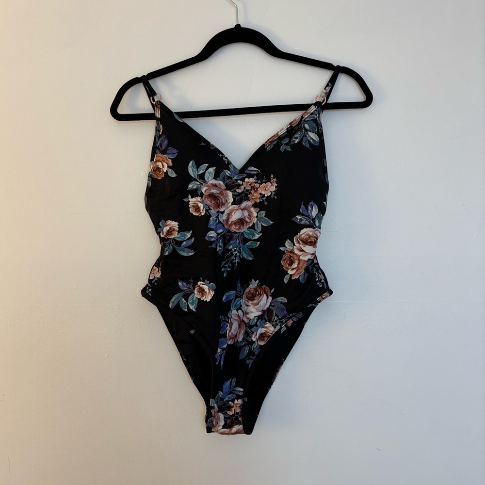 L.A. Hearts Floral Bathing Suit